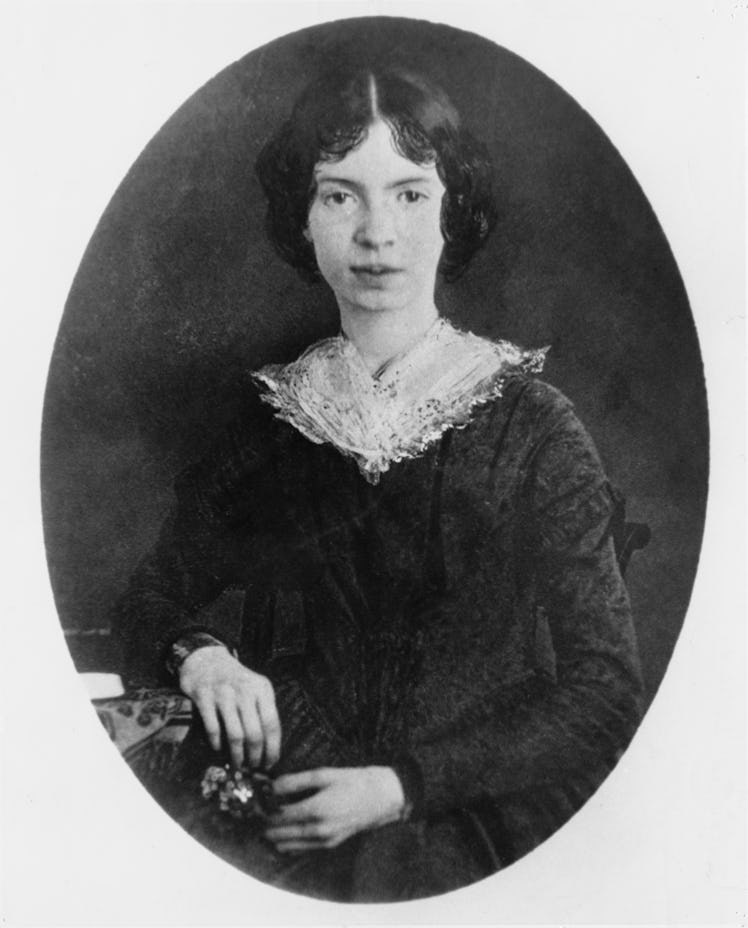 circa 1850:  American poet Emily Dickinson (1830 - 1886).  (Photo by Three Lions/Getty Images)