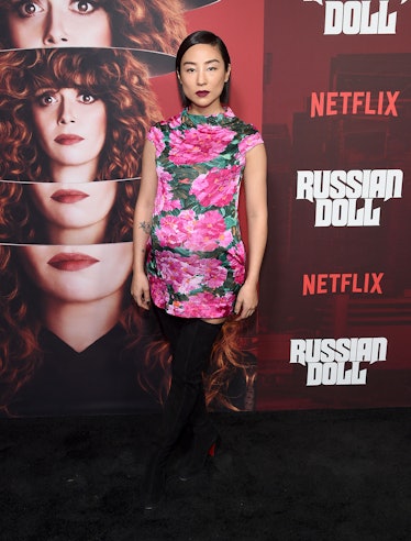 Greta Lee Netflix'i ziyaret etti "Rus bebek" İlk sezon prömiyeri