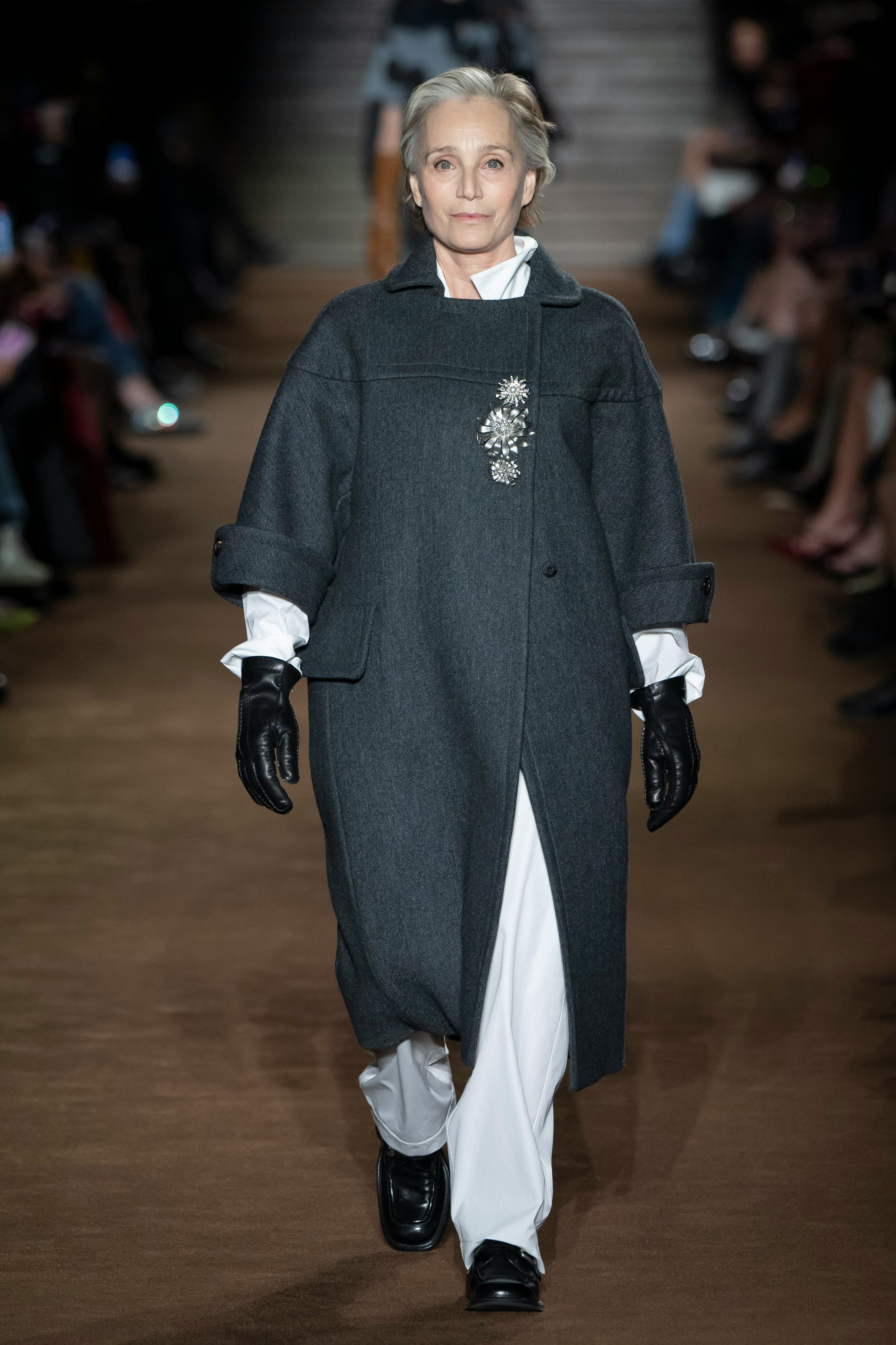 00's PAZZO ウール フードコート PRADA SPORT MIUMIU 00's PAZZO ウール フードコート PRADA SPORT MIUMIU 00's PAZZO