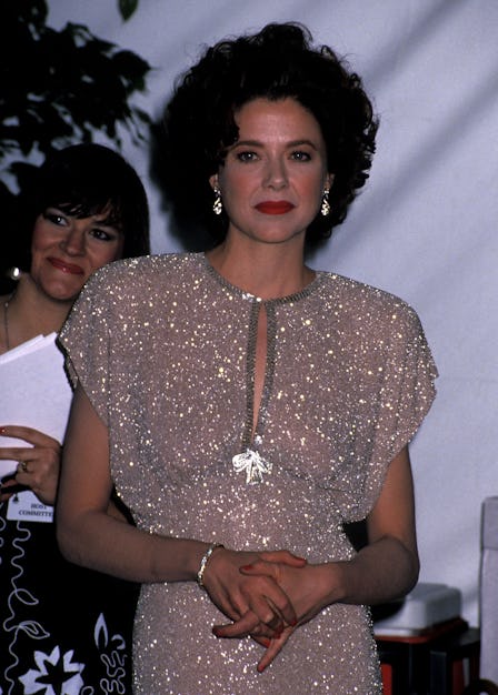 Actress Annette Bening attends the 63rd Annual Academy Awards on March 25, 1991 at Shrine Auditorium...