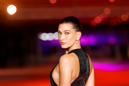 LOS ANGELES, CALIFORNIA - DECEMBER 03: Hailey Bieber attends the Academy Museum of Motion Pictures 3...
