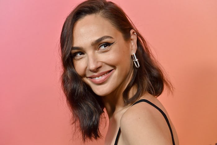 BEVERLY HILLS, CALIFORNIA - OCTOBER 25: Gal Gadot attends Veuve Clicquot Celebrates 250th Anniversar...