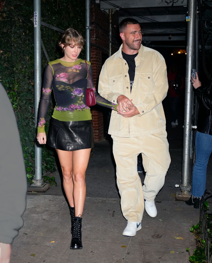 Here's the astrological compatibility between Taylor Swift, a Sagittarius, and Travis Kelce, a Libra...
