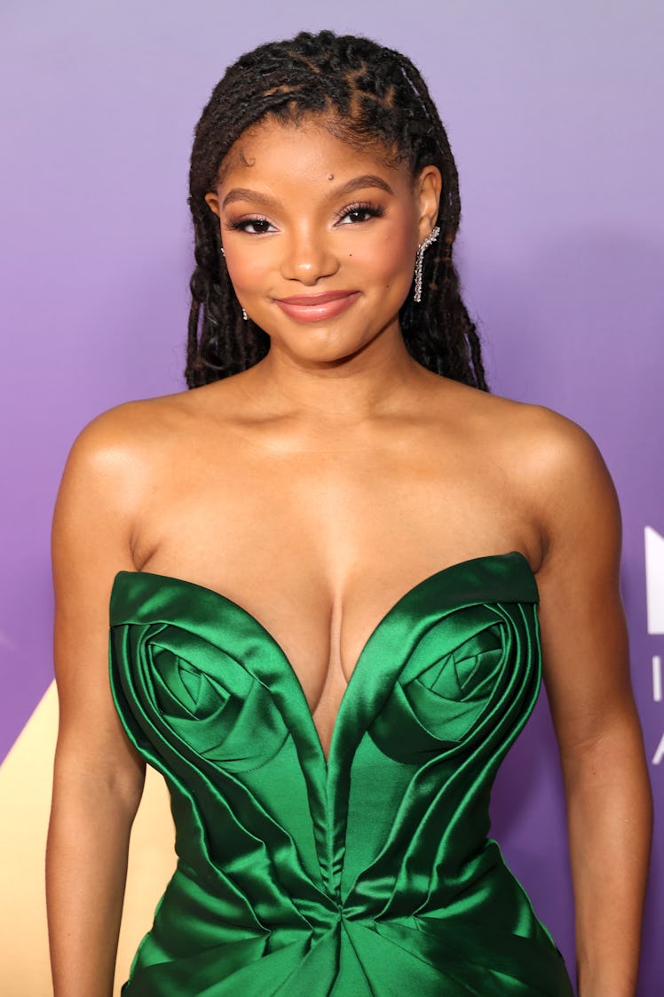 'The Little Mermaid' star Halle Bailey wore green at the NAACP Image Awards. 
