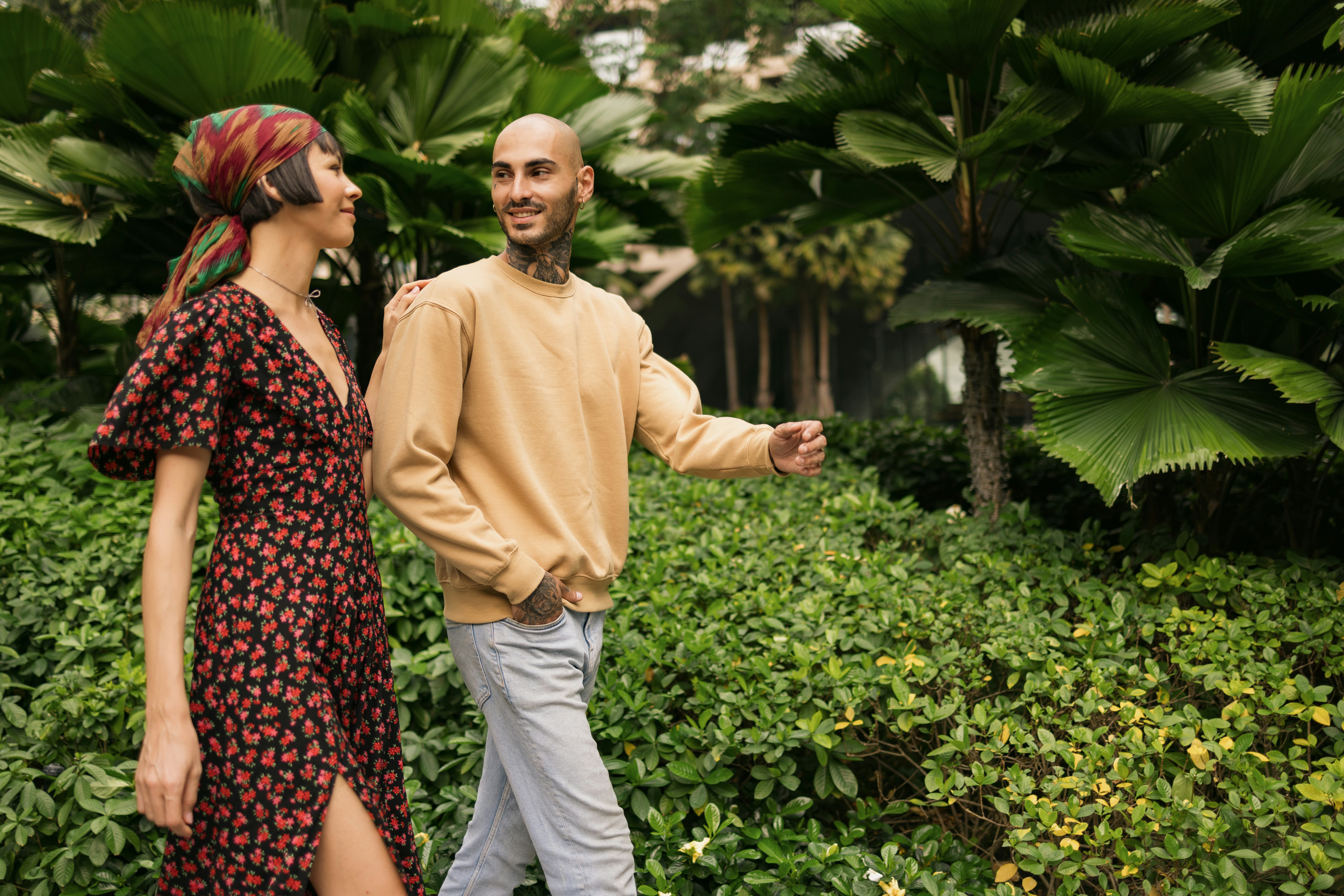 Walking through the botanical gardens is a great summer date idea.