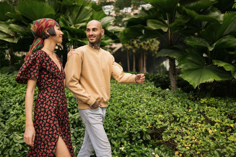 Walking through the botanical gardens is a great summer date idea.