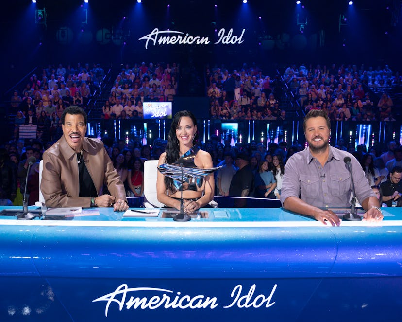 'American Idol' Season 22 judge Katy Perry had a wardrobe malfunction next to Lionel Richie and Luke...
