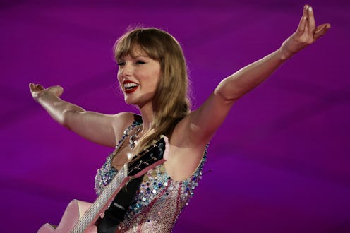 Fans have a theory about the meaning of Taylor Swift's "I Can Do It With A Broken Heart."