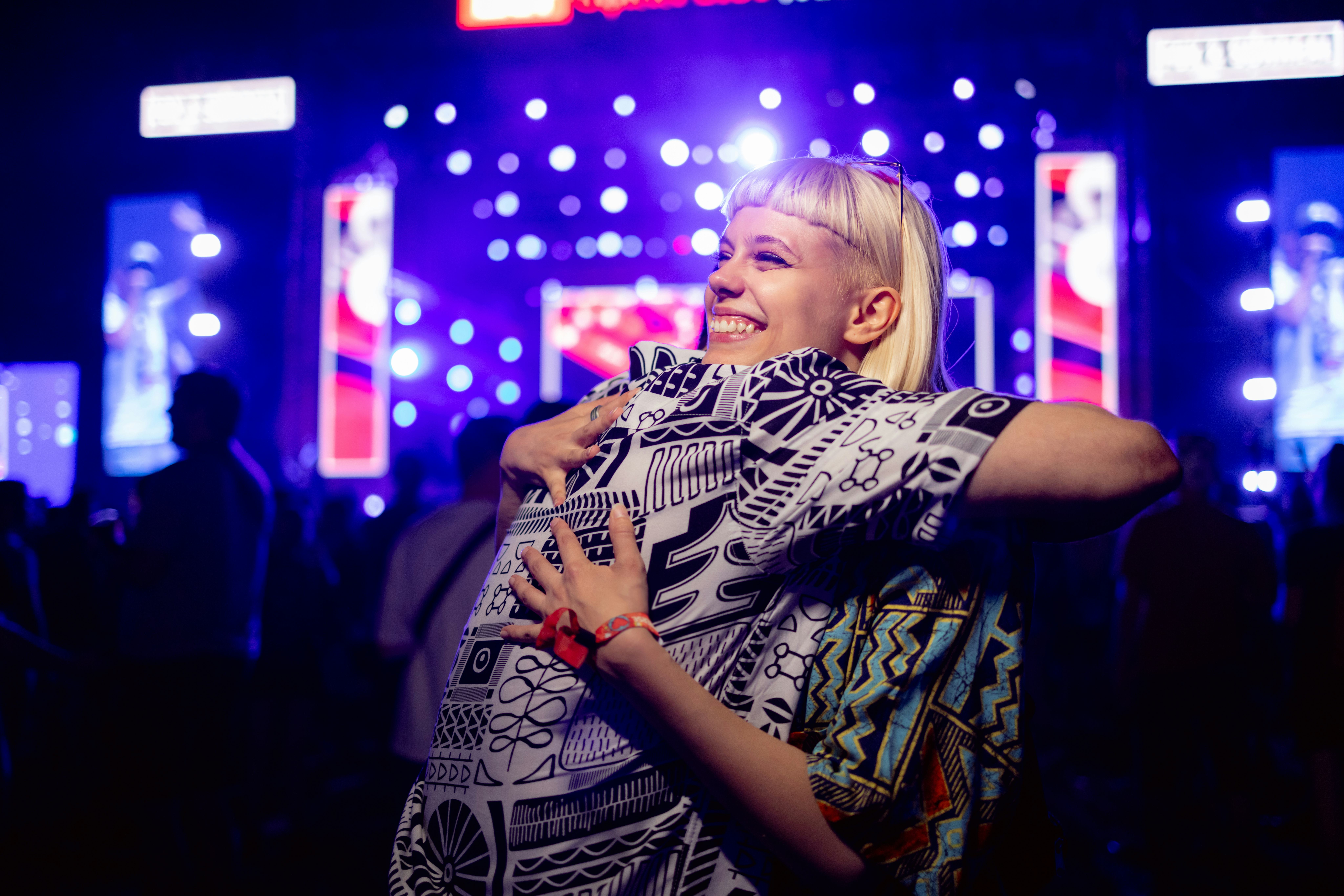 Concert caption ideas.