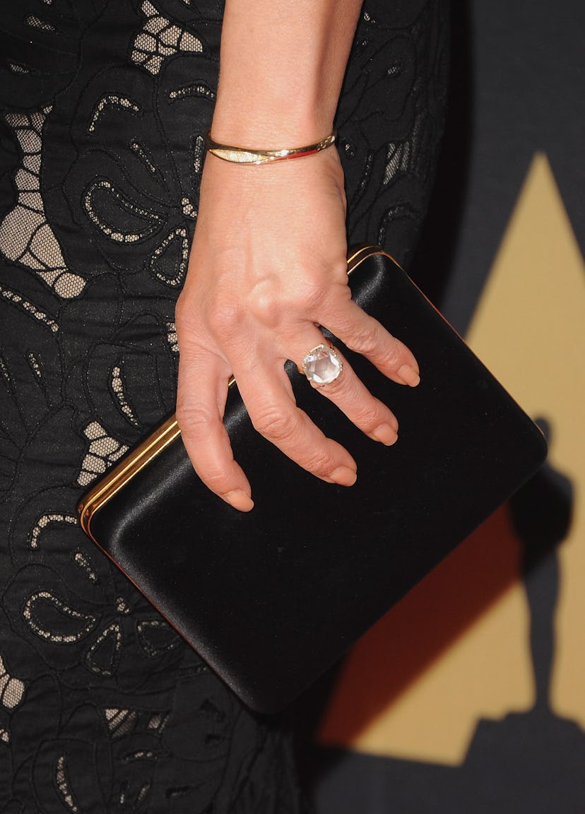 Jennifer Aniston nude nails