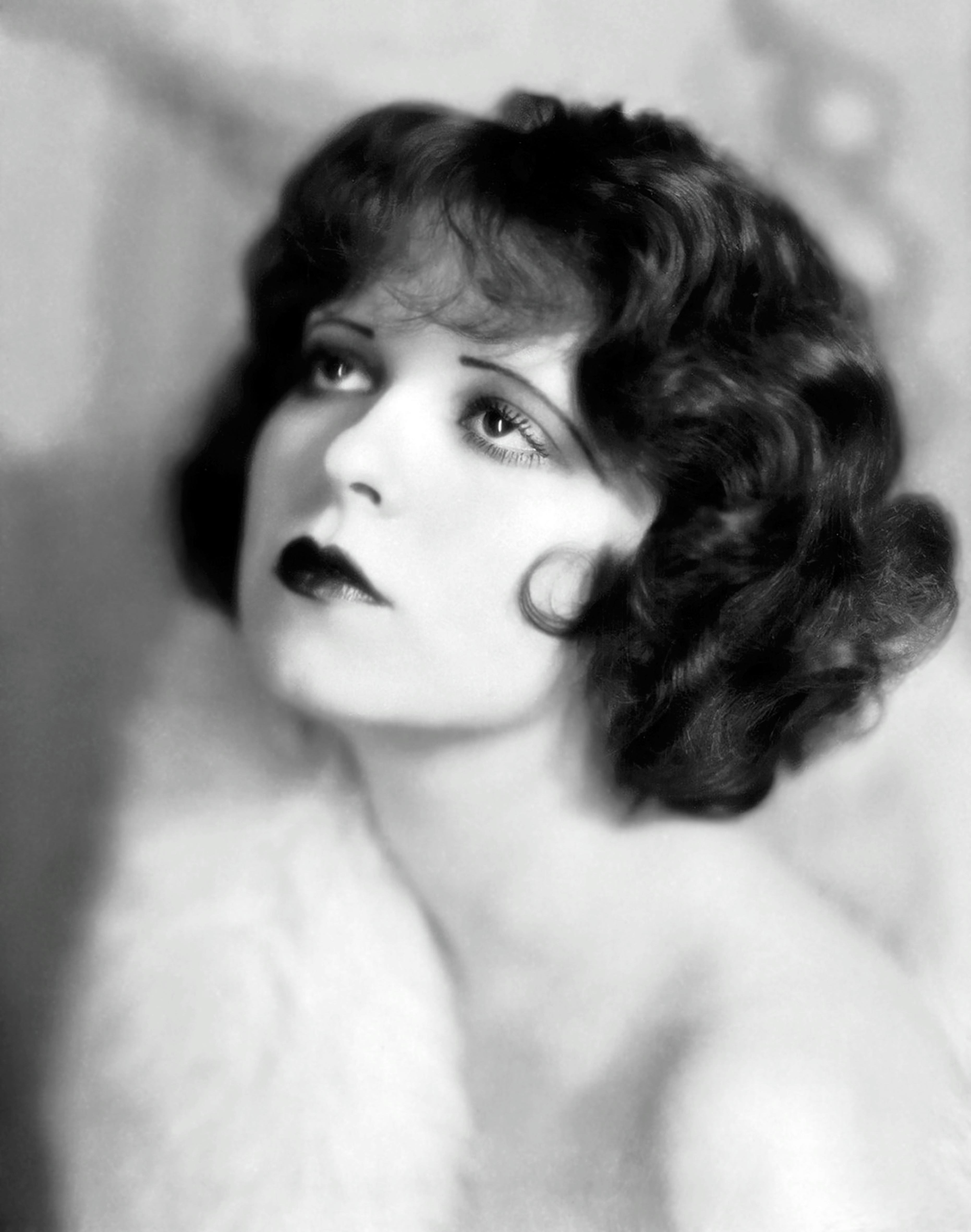 Clara Bow is one of the famous people mentioned in &lsquo;The Tortured Poets Department.'