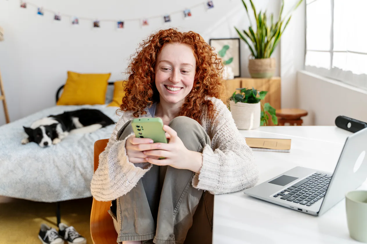 40 Texts To Send After A First Date To Get The Ball Rolling