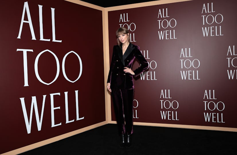 Taylor Swift attends the "All Too Well" premiere