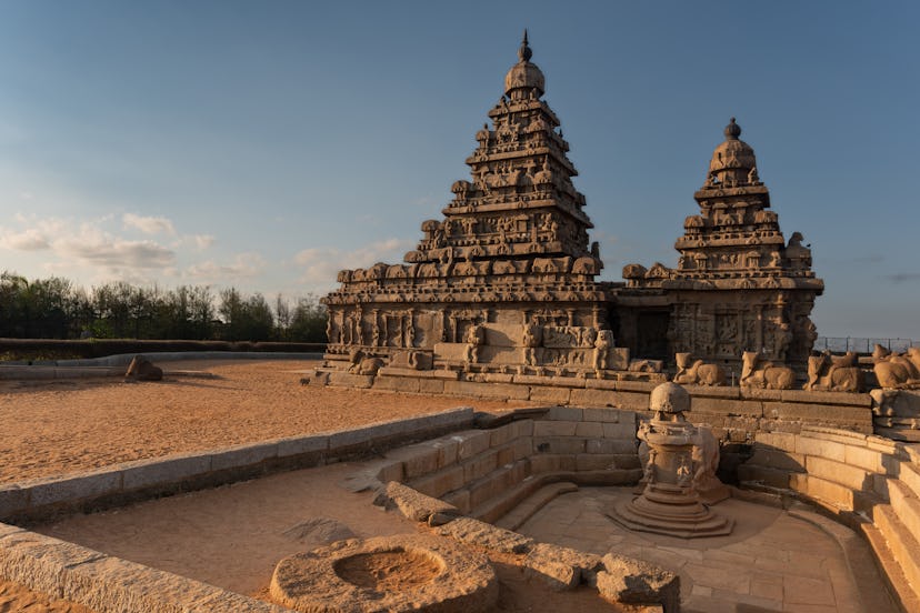 The temple was built between 700–728 AD in Dravidian Style. It is a UNESCO World Heritage site.