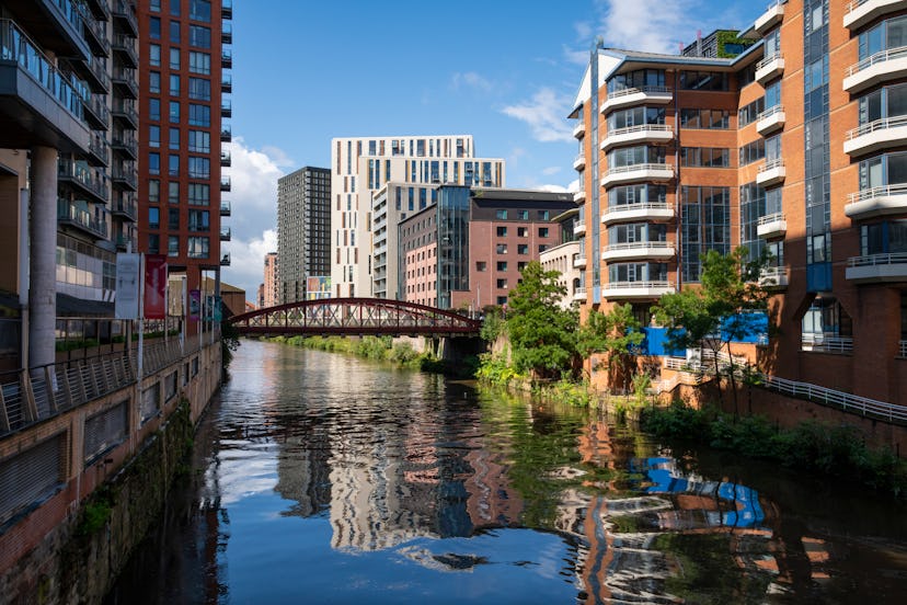 Area around Spinningfields with modern apartment buildings beside the river.