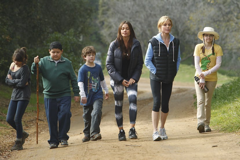 MODERN FAMILY - "Mother's Day" - Claire and Gloria want to spend a nice Mother's Day outdoors hiking...