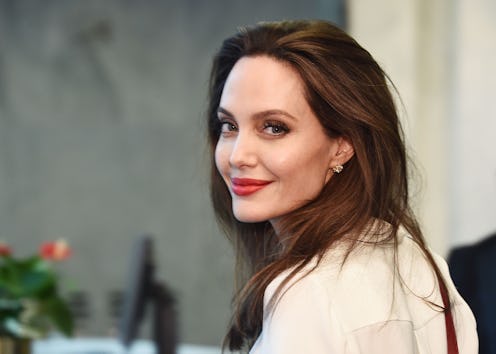 Angelina Jolie red lipstick