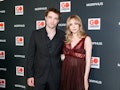 Robert Pattinson and Suki Waterhouse posted the first photo of their baby.