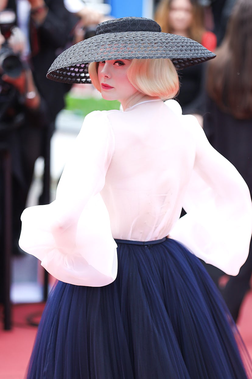 CANNES, FRANCE - MAY 21: Elle Fanning attends the screening of "Once Upon A Time In Hollywood" durin...