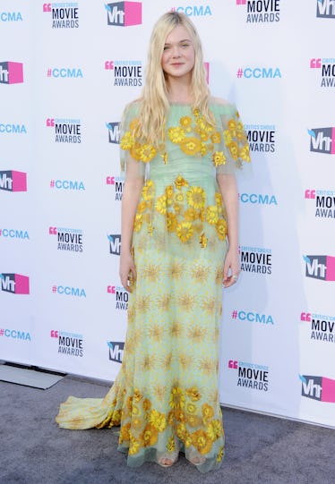 Elle Fanning arrives at the 17th Annual Critics Choice Movie Awards 