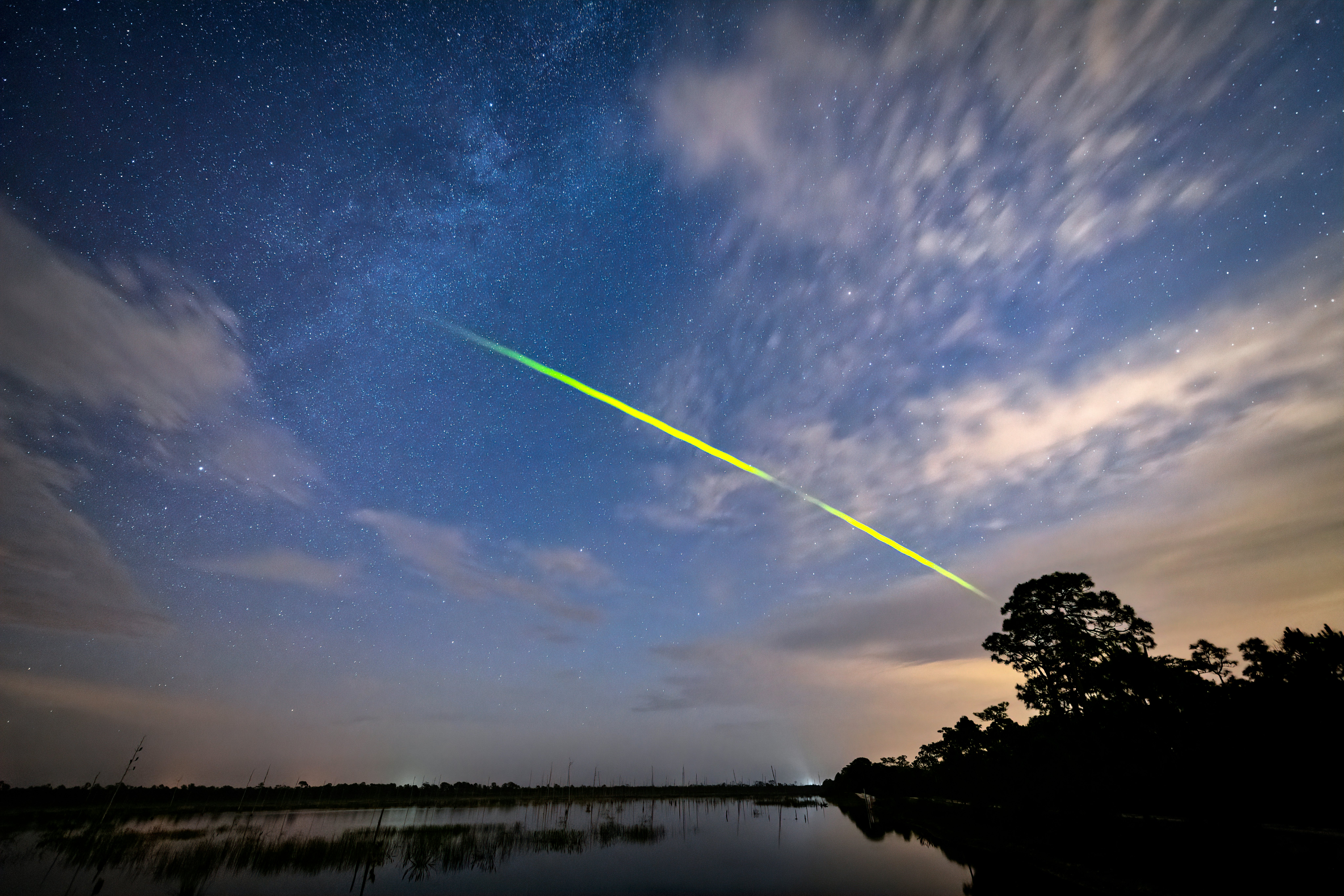 Eta Aquarids: This Spring’s Best Meteor Shower Is Peaking and You Cannot Miss It