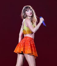 Taylor Swift included shoutouts to Travis Kelce during her 87th Eras Tour show.