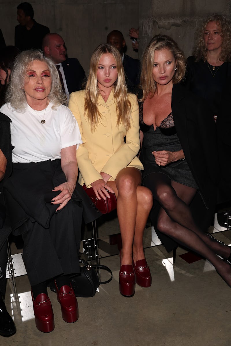 LONDON, ENGLAND - MAY 13: Debbie Harry, Lila Moss and Kate Moss attend the Gucci Cruise 2025 Fashion...