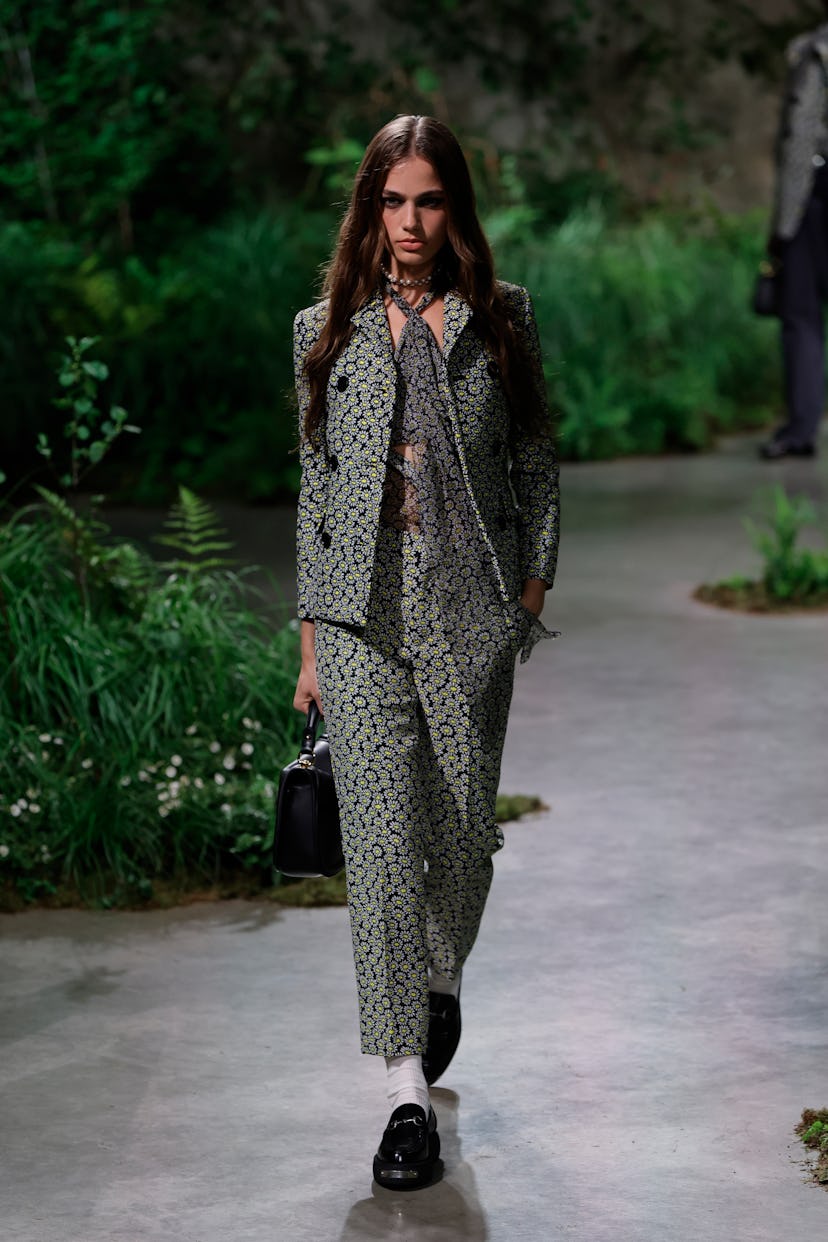 A model walks the runway at the Gucci Cruise 2025 Fashion Show