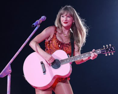 Taylor Swift Wore Travis Kelce’s Chiefs Colors On The Eras Tour