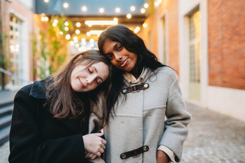 Libras are so supportive.