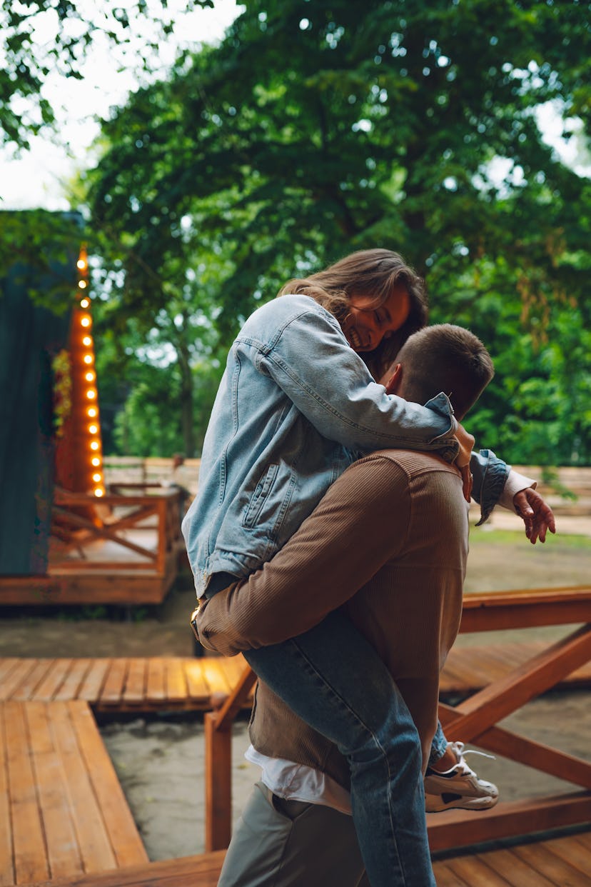 One woman hooked up with an event staffer on a glamping trip for work.