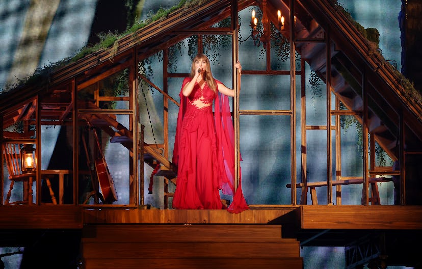 Le look inspiré du folklore de Taylor Swift pour la tournée The Eras