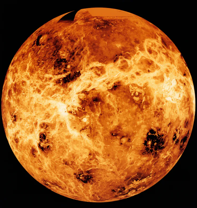 The planet Venus is captured by the Magellan probe's mapping radar. | Location: Venus. (Photo by Le...
