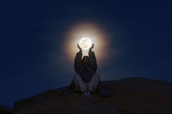 These 2 Zodiac Signs Will Be Most Affected By The May Full Moon