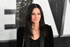 Courteney Cox Says Matthew Perry "Visits Me A Lot"