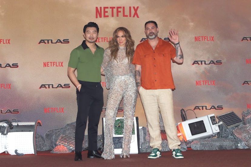 Simu Liu, Jennifer Lopez and Brad Peyton