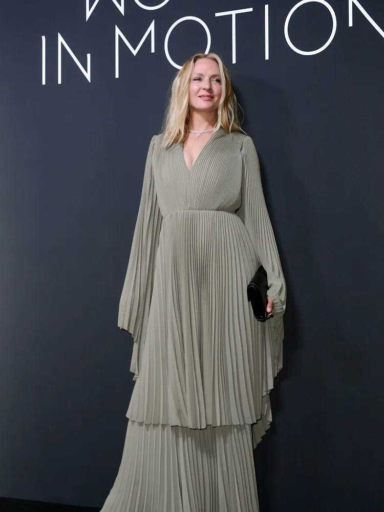 Uma Thurman, 2024 Kering Women In Motion Ödülleri ve Cannes Film Festivali Başkanlık Yemeği'ne katıldı...