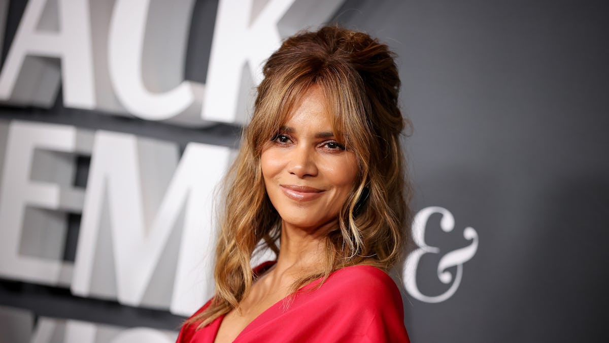Halle Berry Says 'The Flintstones' Was A “Big Step” For Black Women
