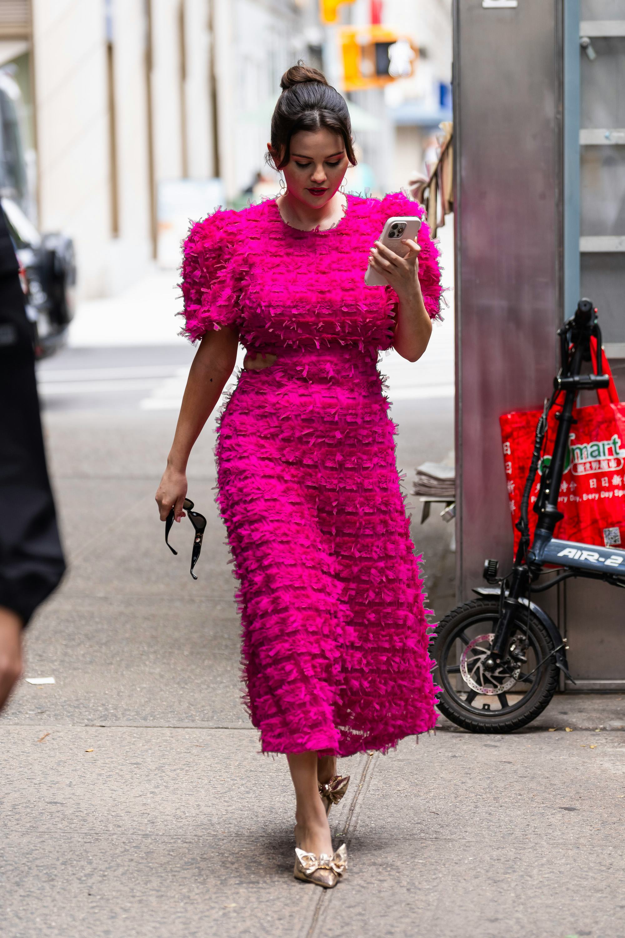 Selena Gomez is seen filming &ldquo;Only Murders in the Building&rdquo; in the Upper West Side on May 29, 2024 i&hellip;