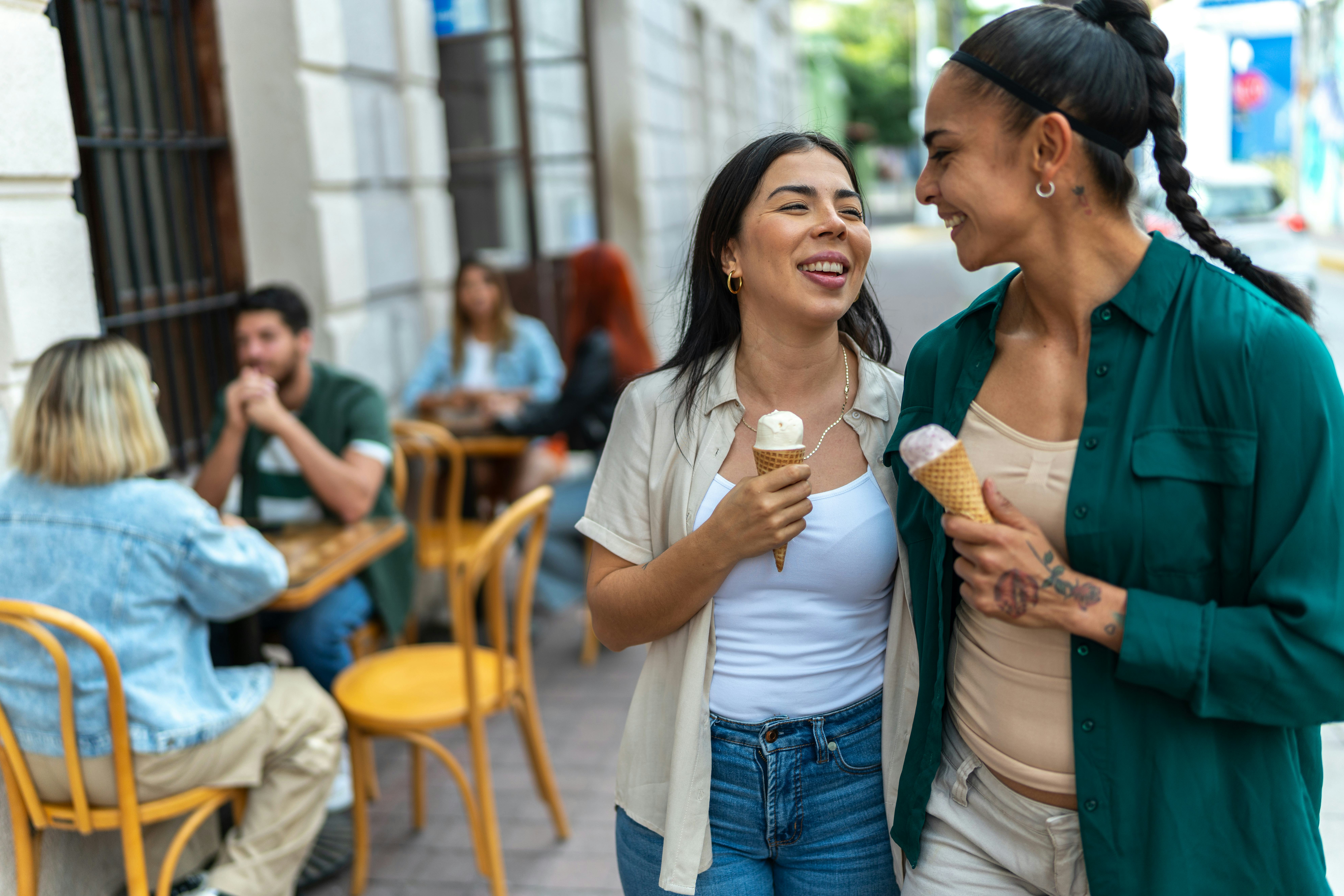 Use these &ldquo;20 Questions&rdquo; to get closer to your crush.