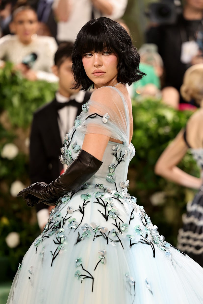 Sydney Sweeney rocked a black bob at the 2024 Met Gala.