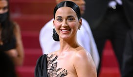 Katy Perry's mom was fooled by a fake Met Gala photo.