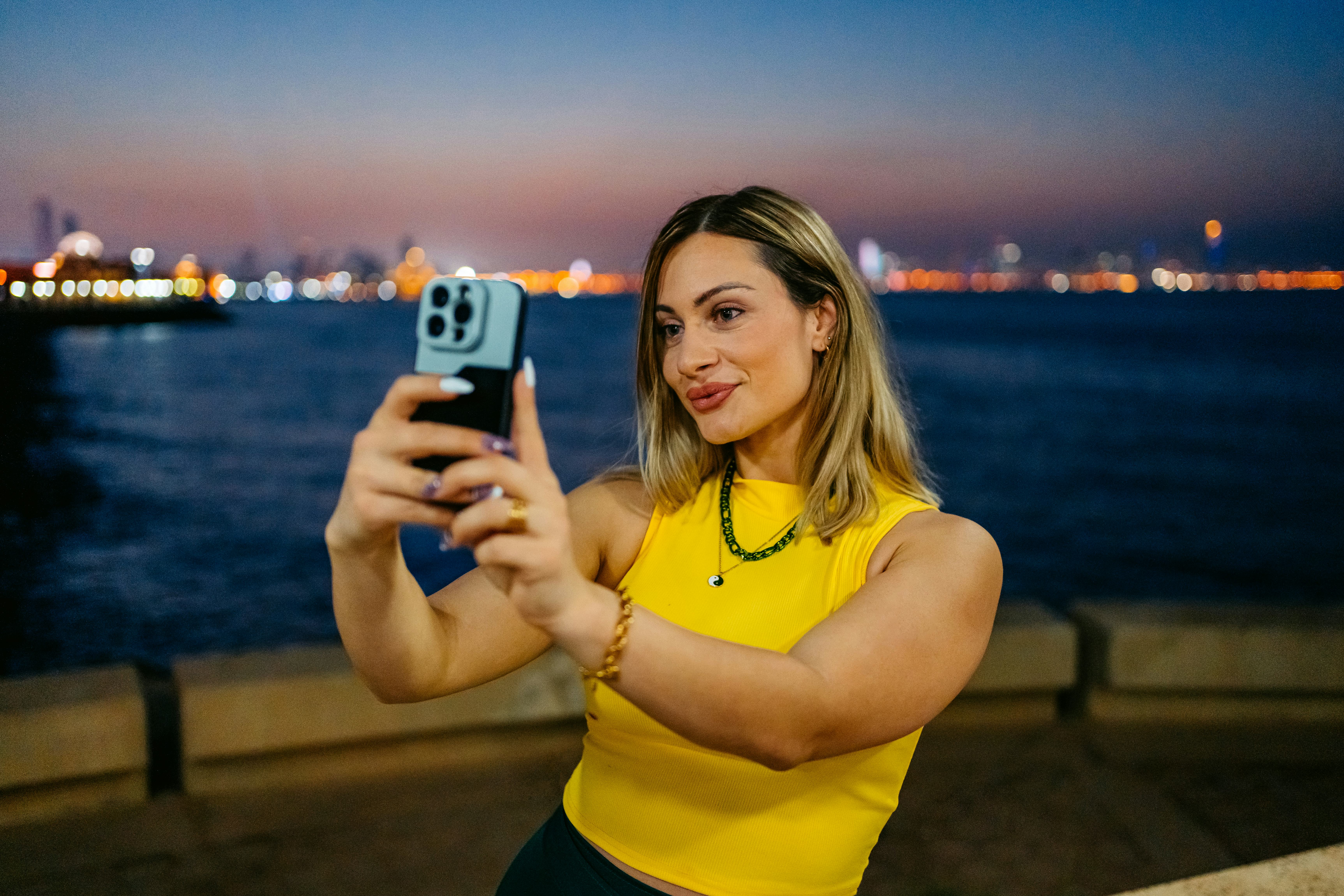 These 40 Instagram captions a great for any selfie.