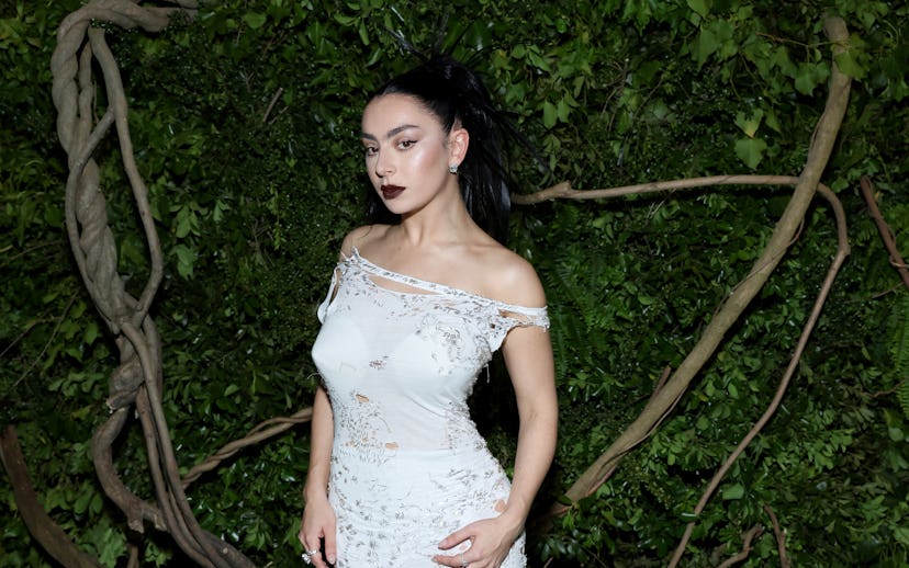 NEW YORK, NEW YORK - MAY 06: Charli XCX attends The 2024 Met Gala Celebrating "Sleeping Beauties: Re...