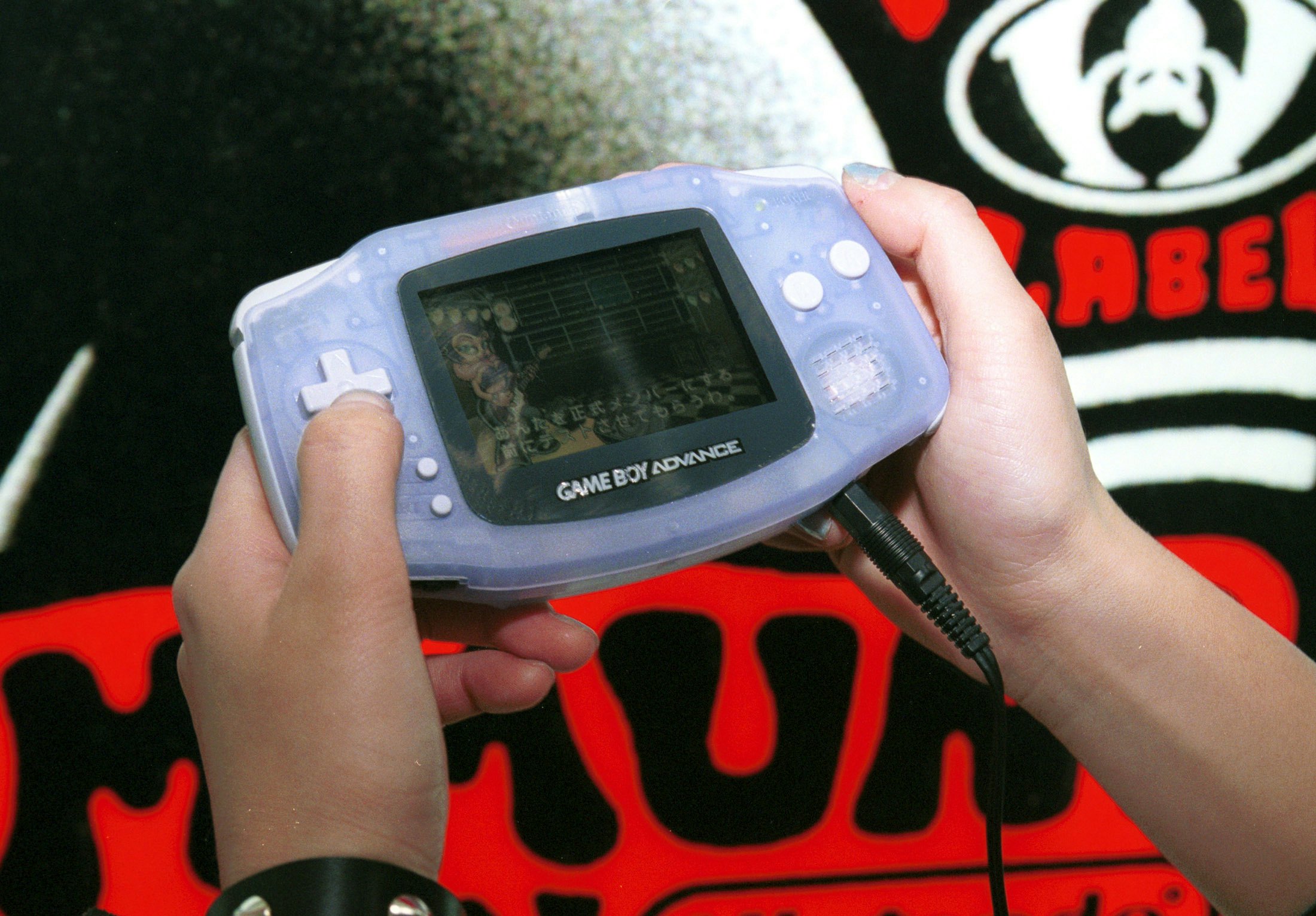 23 Years Ago, This Best-Selling Nintendo Handheld Walked So the Switch Could Run