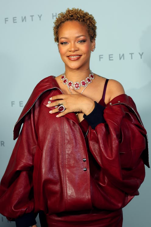 LOS ANGELES, CALIFORNIA - JUNE 10: Rihanna arrives at the Rihanna x Fenty Hair Los Angeles Launch Pa...