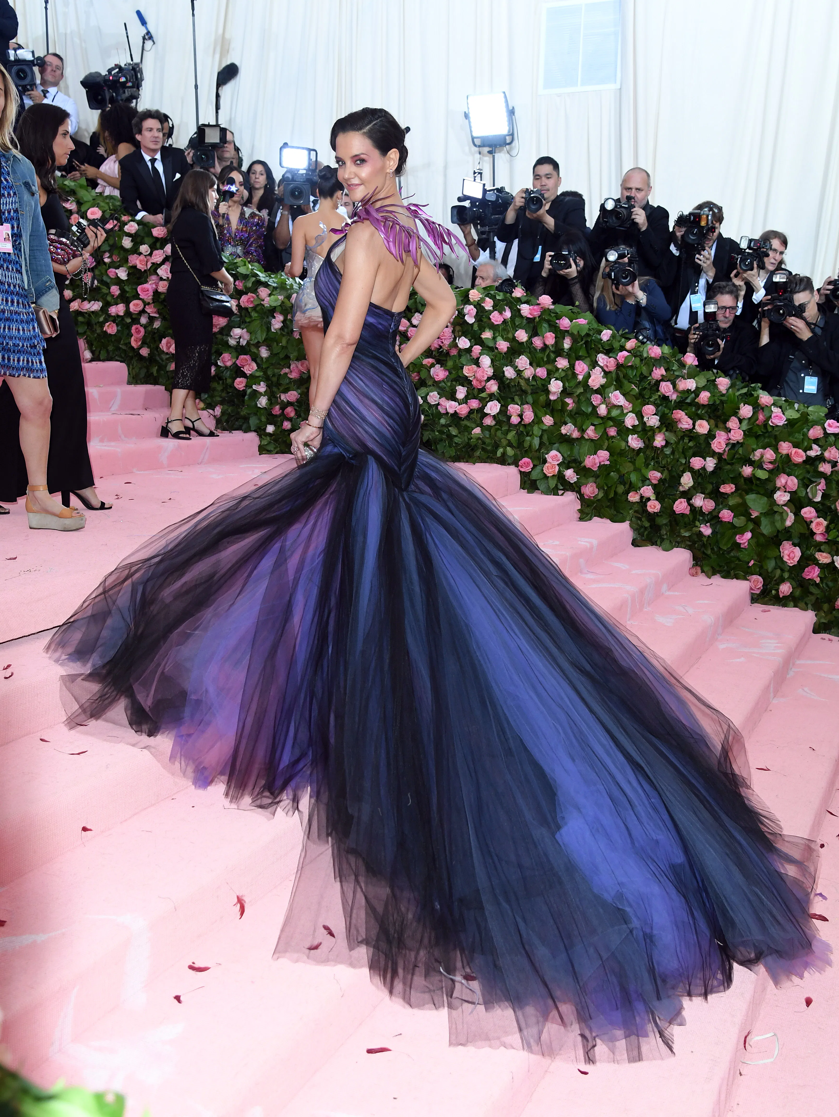 katie holmes purple dress Katie Holmes & Jamie Foxx's 2019 Met Gala Debut Was So Stylish