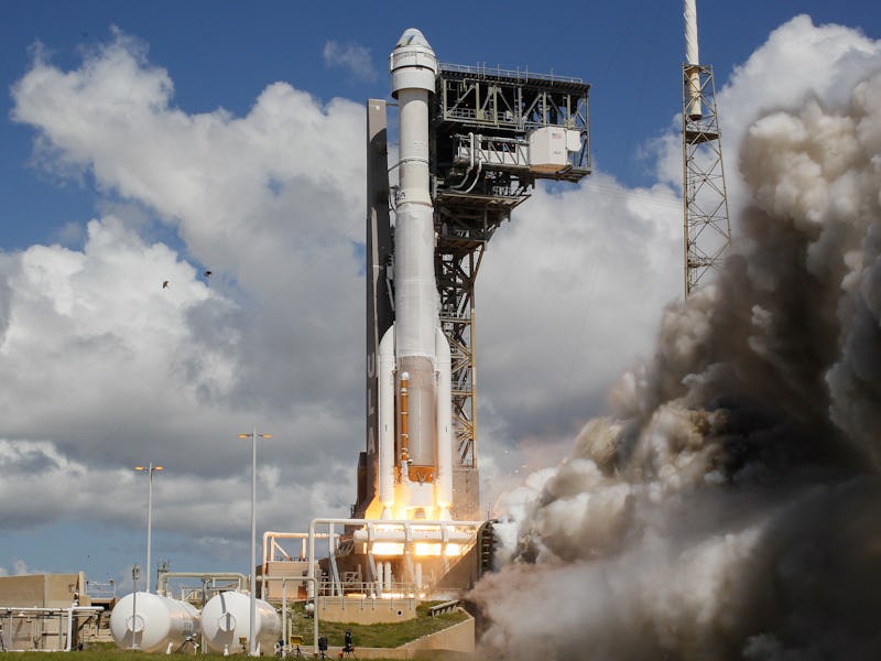 CAPE CANAVERAL, FLORIDA - JUNE 05: Boeing’s Starliner spacecraft atop a United Launch Alliance Atlas...