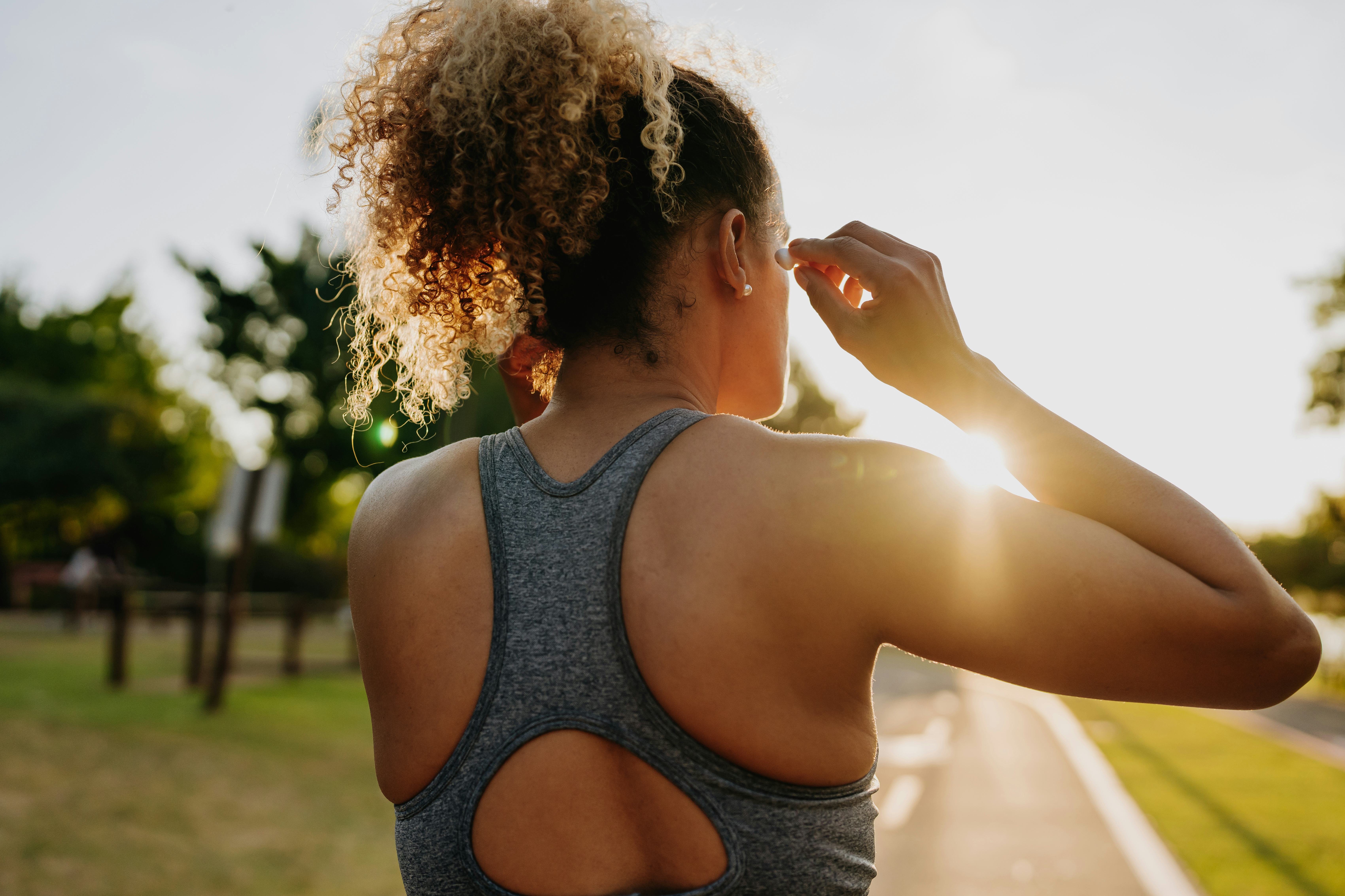 Manifestation ideas for June&rsquo;s full moon.