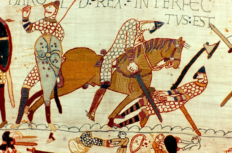 NON SPÉCIFIÉ - CIRCA 1754 : Tapisserie de Bayeux 1067 : Bataille d'Hastings, 14 octobre 1066. La mort de Ha...